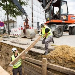 MSA V-Gard Visor - Contoured - Clear PC -Work Safety Equipment Shop zcctpxjl7vxb0j95nsz5 87898.1691766229